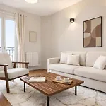 Arc De Triomphe - Prestige Apartment With Lift For 5